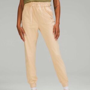 Lululemon High Rise Stretch Jogger Full Length Prosecco